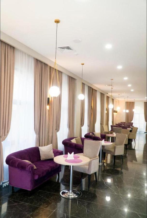 East Palace Hotel Ałma Ata Zewnętrze zdjęcie